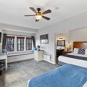 Standard Double Room – Two Queen Beds
